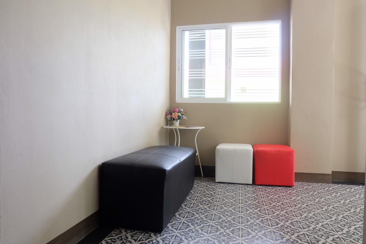 Bijou Boutique Aparthotel Chiang Mai Bagian luar foto